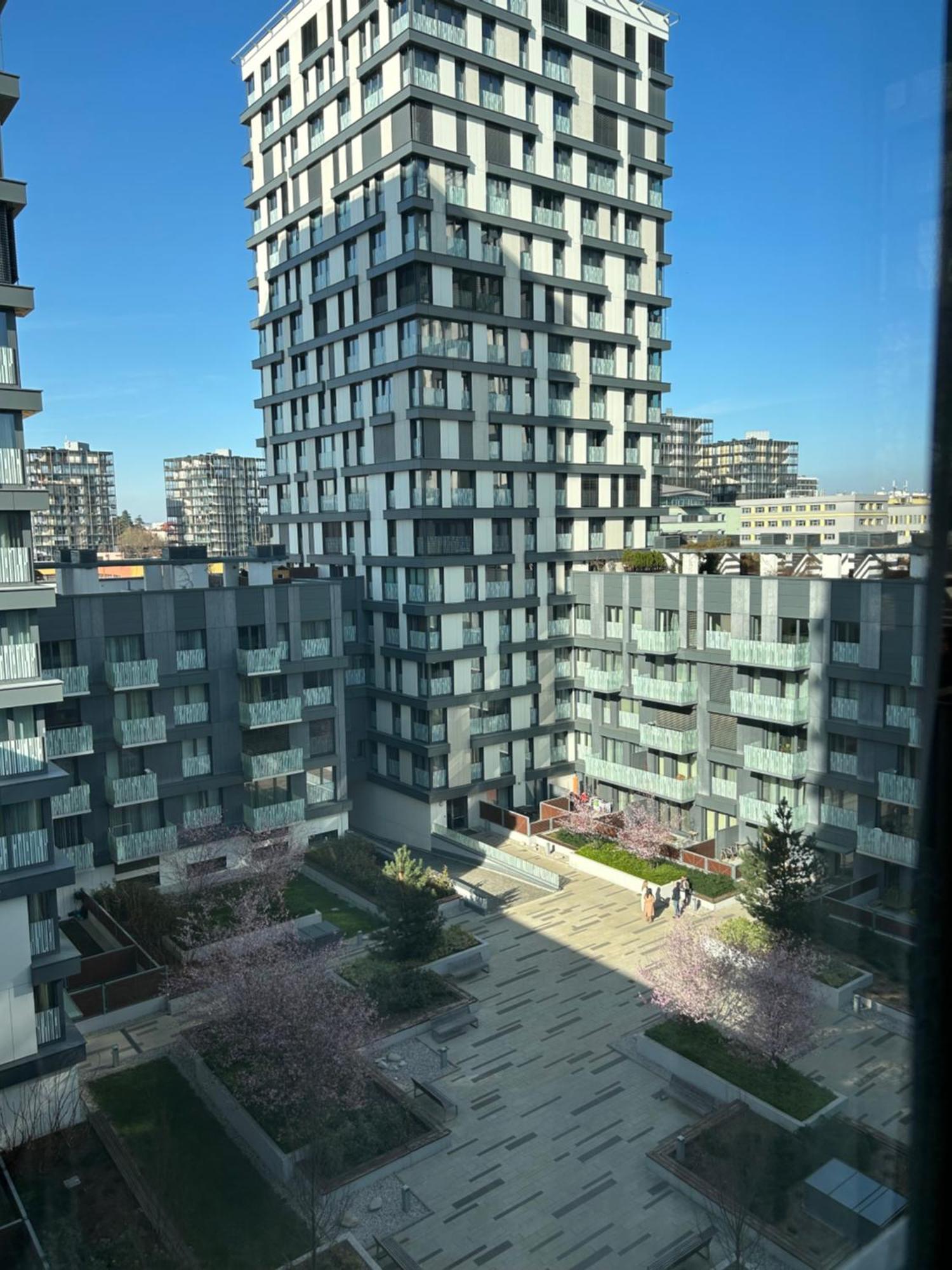 Апартаменты Garden Towers Прага Экстерьер фото